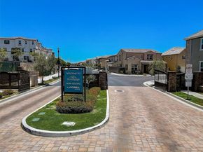 302 Limestone, Lake Forest CA 92610