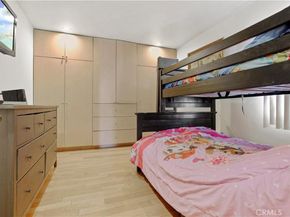 7060 Morse Avenue, North Hollywood CA 91605