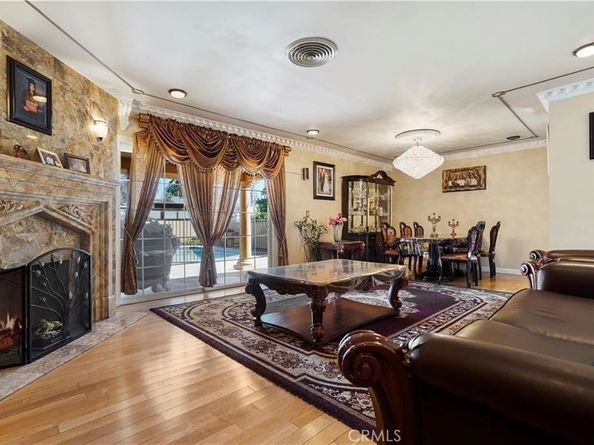 7060 Morse Avenue, North Hollywood CA 91605