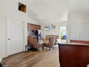 7060 Morse Avenue, North Hollywood CA 91605