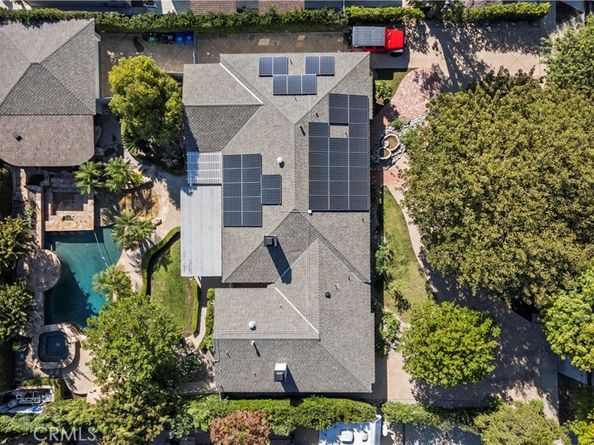 10132 Wish Avenue, Northridge CA 91325