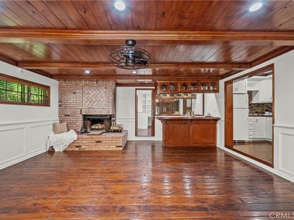 10132 Wish Avenue, Northridge CA 91325