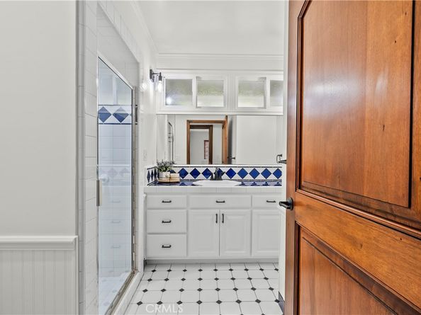 10132 Wish Avenue, Northridge CA 91325