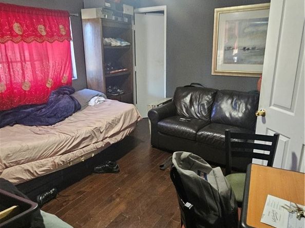 736 W 41st Place, Los Angeles CA 90037