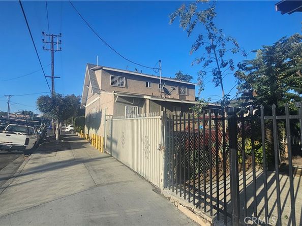 736 W 41st Place, Los Angeles CA 90037