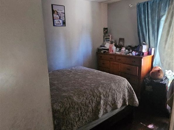 736 W 41st Place, Los Angeles CA 90037