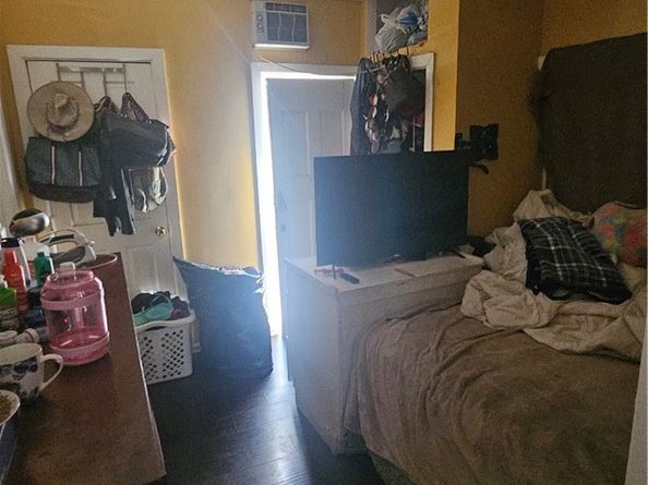 736 W 41st Place, Los Angeles CA 90037