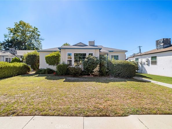 17650 Welby Way, Lake Balboa CA 91406