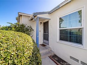 17650 Welby Way, Lake Balboa CA 91406