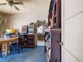 17650 Welby Way, Lake Balboa CA 91406