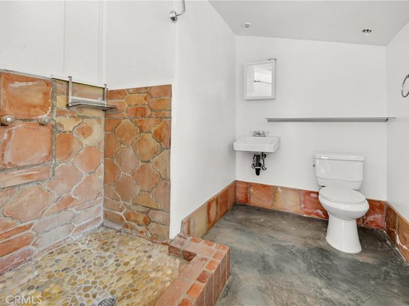14720 Valerio, Van Nuys CA 91405