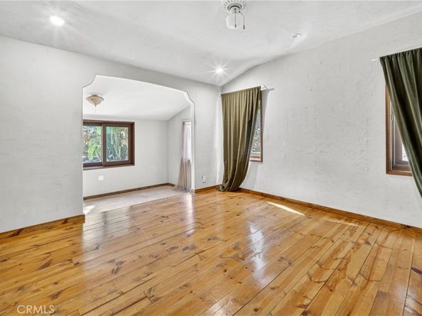 14720 Valerio, Van Nuys CA 91405