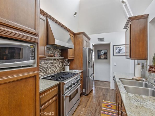 10441 Bloomfield, Toluca Lake CA 91602