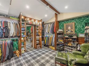 10441 Bloomfield, Toluca Lake CA 91602