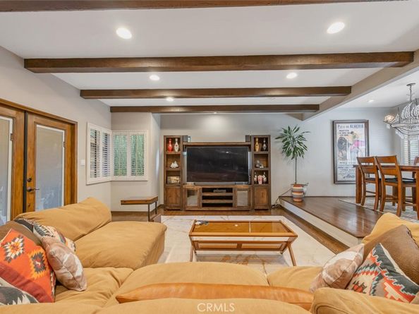 10441 Bloomfield, Toluca Lake CA 91602