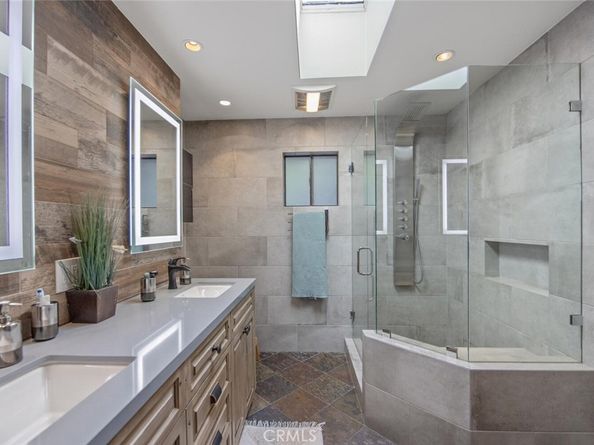 10441 Bloomfield, Toluca Lake CA 91602