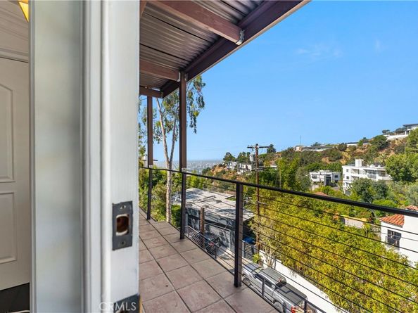 8655 Hillside Avenue, Los Angeles CA 90069