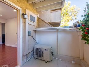 28947 Thousand Oaks 139, Agoura Hills CA 91301