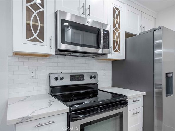 28947 Thousand Oaks 139, Agoura Hills CA 91301