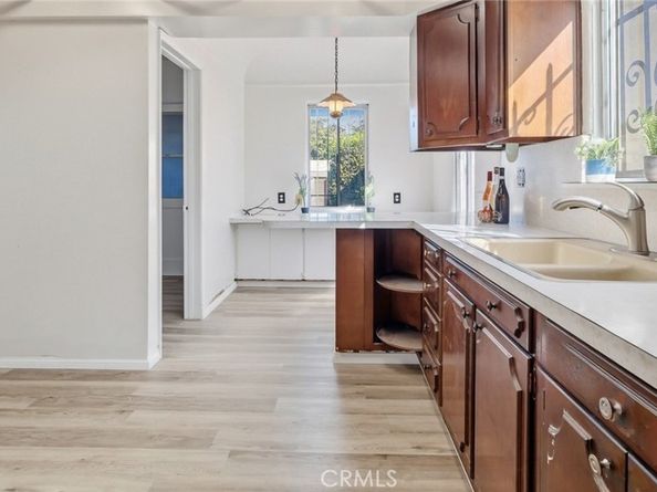 2650 Daisy Avenue, Long Beach CA 90806