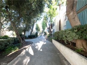 5700 Etiwanda Avenue 149, Tarzana CA 91356