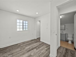 6556 Satsuma, North Hollywood CA 91606