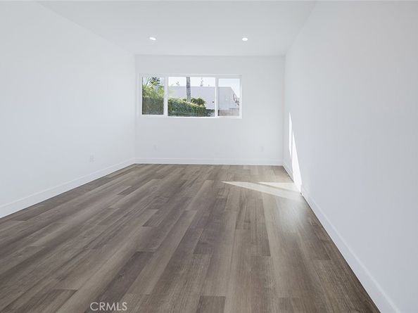 9055 Forbes Avenue, Northridge CA 91343