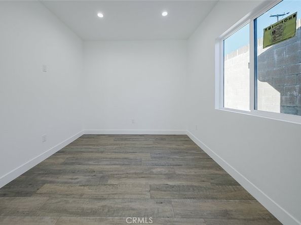 9055 Forbes Avenue, Northridge CA 91343