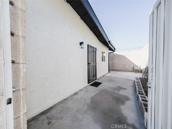 9055 Forbes Avenue, Northridge CA 91343