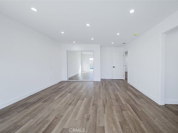 9055 Forbes Avenue, Northridge CA 91343