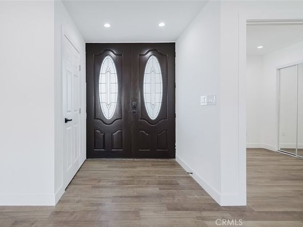 9055 Forbes Avenue, Northridge CA 91343