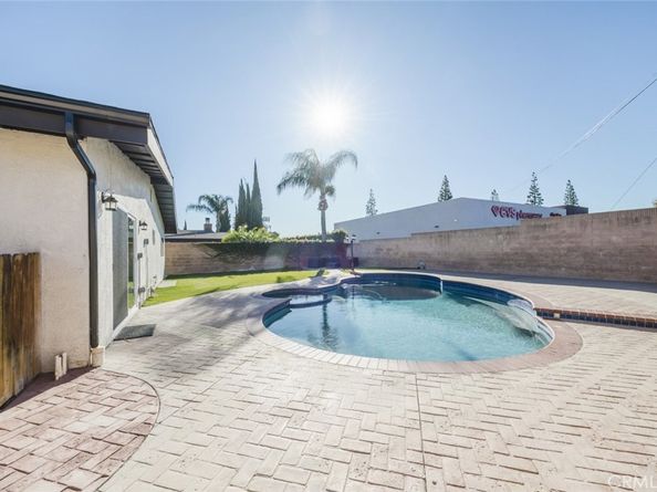 9055 Forbes Avenue, Northridge CA 91343