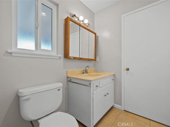 1925 Royalty Drive, Pomona CA 91767