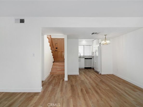 18931 Kittridge Street 73, Reseda CA 91335