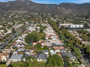 1911 W Kenneth Rd, Glendale CA 91201