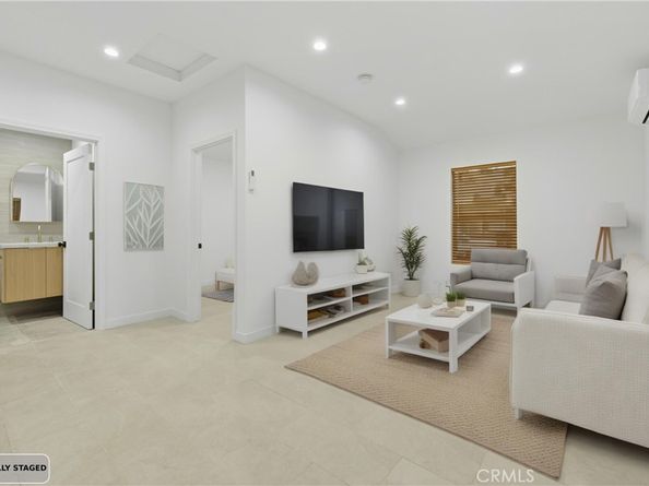 7663 Sedan Avenue, West Hills CA 91304