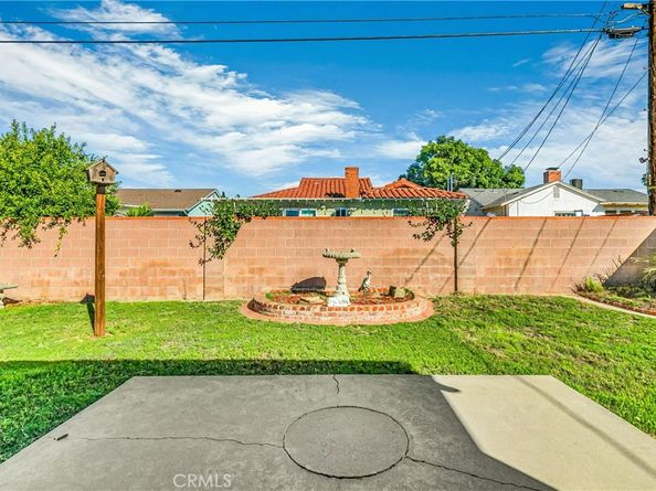 13961 Cantlay Street, Van Nuys CA 91405