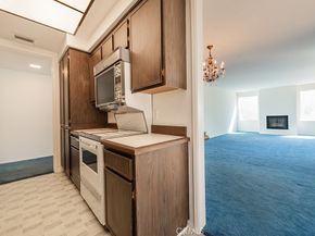 14530 Benefit Street 205, Sherman Oaks CA 91403