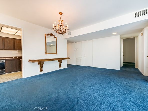 14530 Benefit Street 205, Sherman Oaks CA 91403