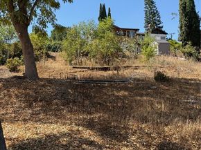 50 S campana flores Drive, West Covina CA 91791