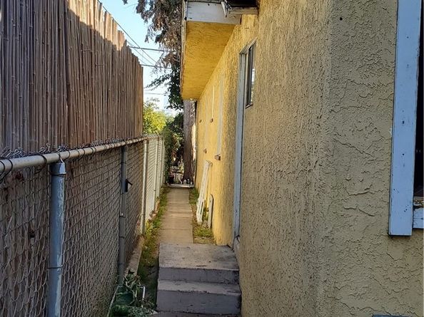 1713 S Berendo Street, Los Angeles CA 90006