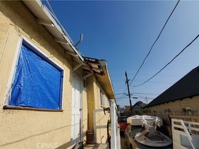 1713 S Berendo Street, Los Angeles CA 90006