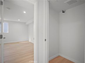 7726 Laurel Canyon Boulevard, North Hollywood CA 91605
