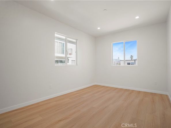 7726 Laurel Canyon Boulevard, North Hollywood CA 91605