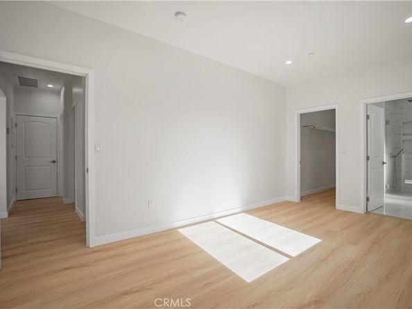 7726 Laurel Canyon Boulevard, North Hollywood CA 91605