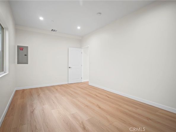 7726 Laurel Canyon Boulevard, North Hollywood CA 91605