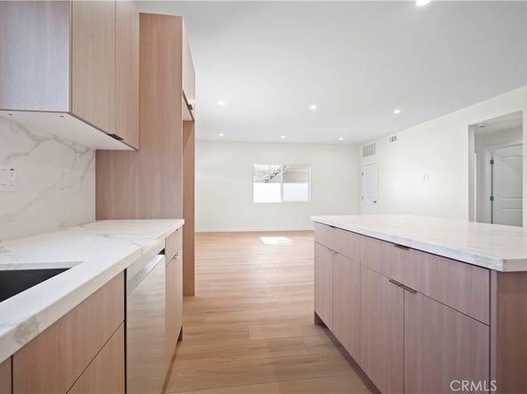 7726 Laurel Canyon Boulevard, North Hollywood CA 91605