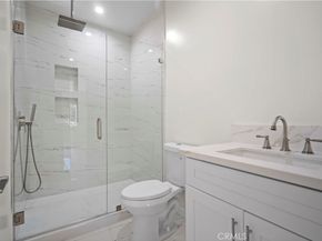 7726 Laurel Canyon Boulevard, North Hollywood CA 91605