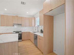 7726 Laurel Canyon Boulevard, North Hollywood CA 91605