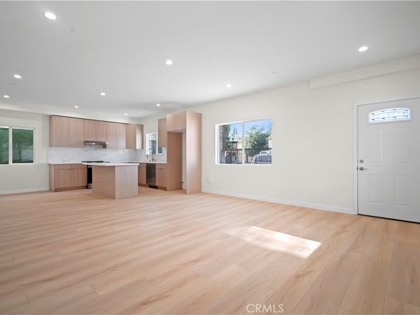 7726 Laurel Canyon Boulevard, North Hollywood CA 91605